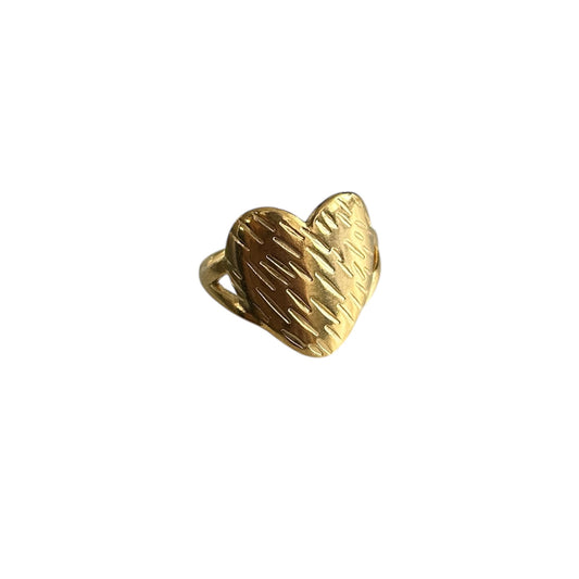 HEART RING